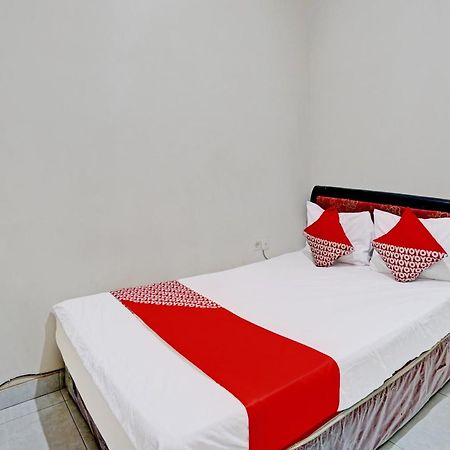 Oyo Life 92190 Arya Guest House 투룬가궁 외부 사진